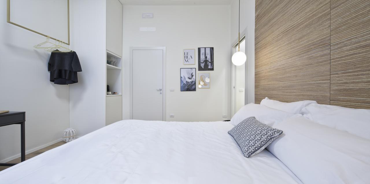 Suite Vogue Espresso Voghera Exteriér fotografie